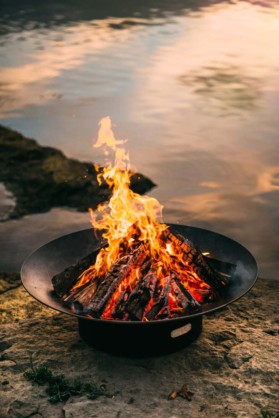 Asia Fire Pit - overhead lakeside