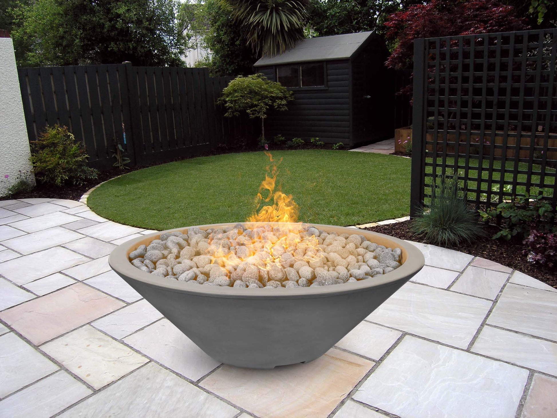 CAZO FIRE PIT - NARROW LIP - GFRC CONCRETE - top view patio