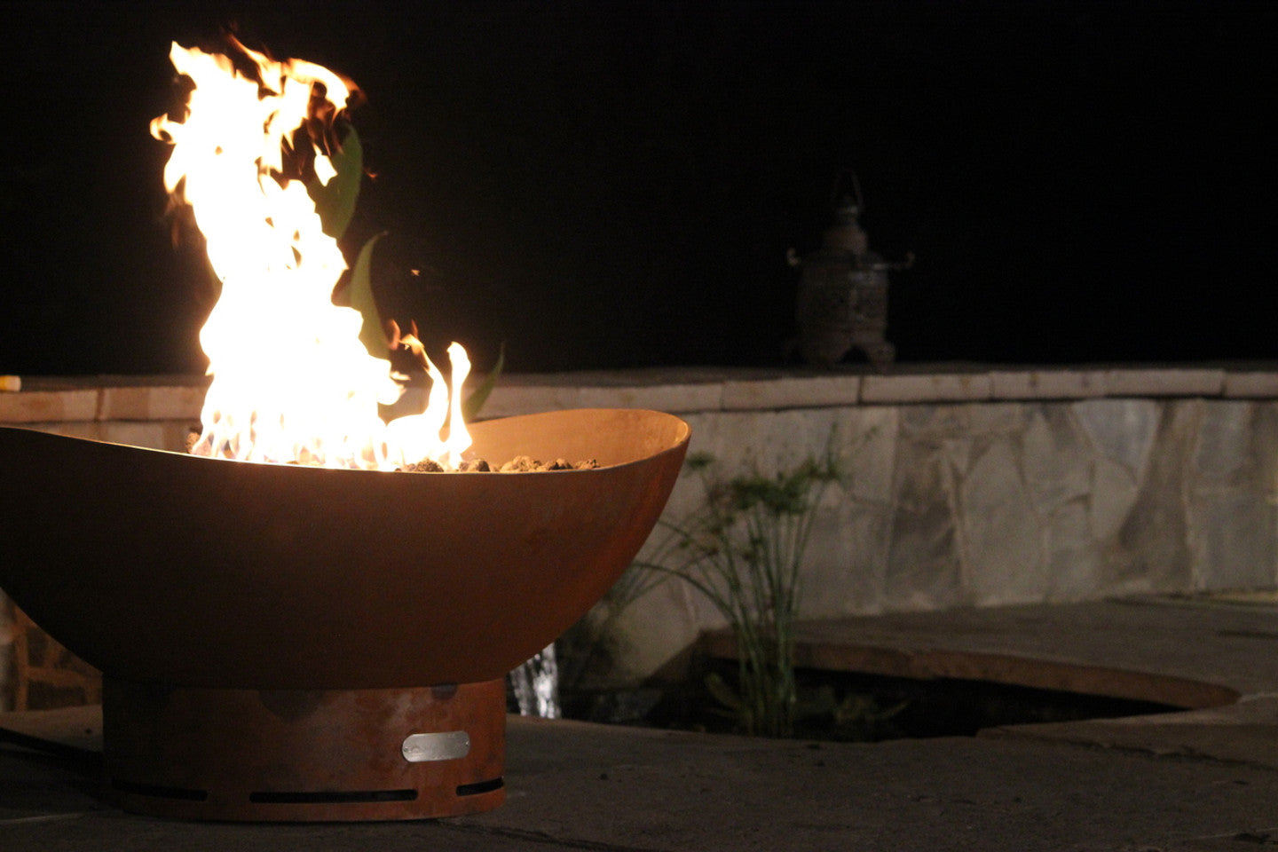 Scallop/Tidal Fire Pit - side view