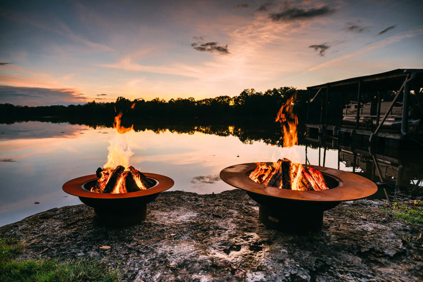 Magnum Fire Pit -side view