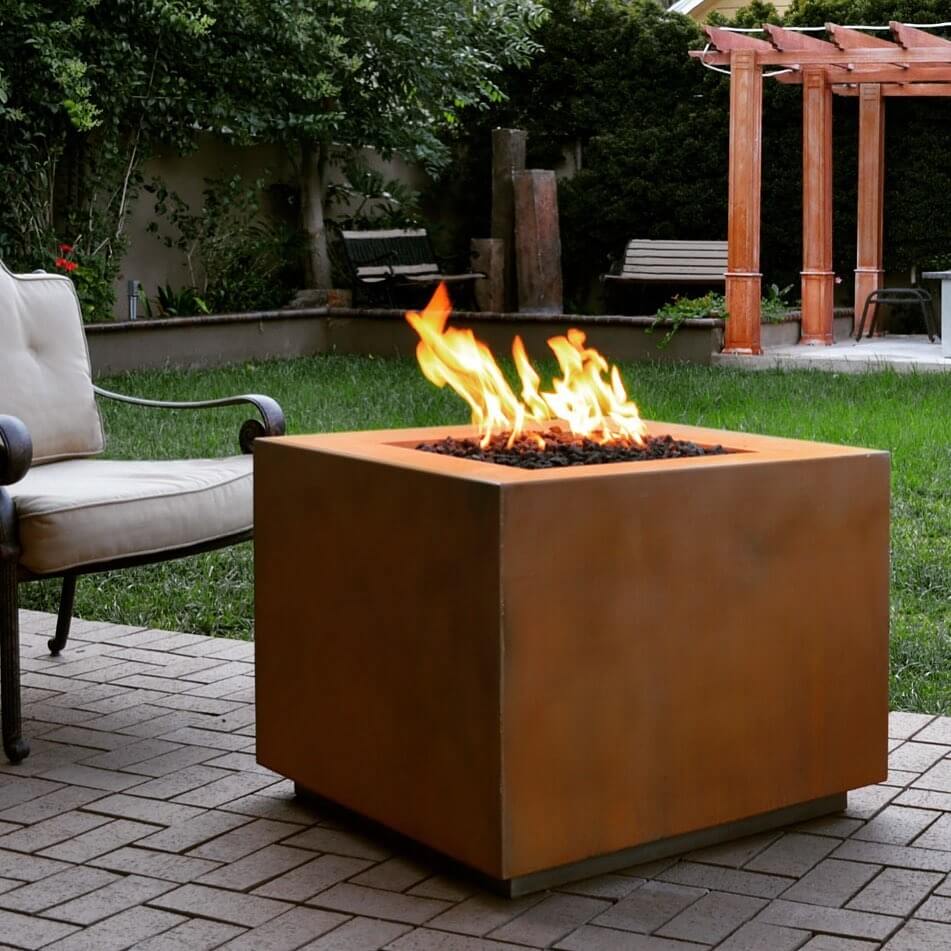 FORMA FIRE PIT - METAL COLLECTION - side view