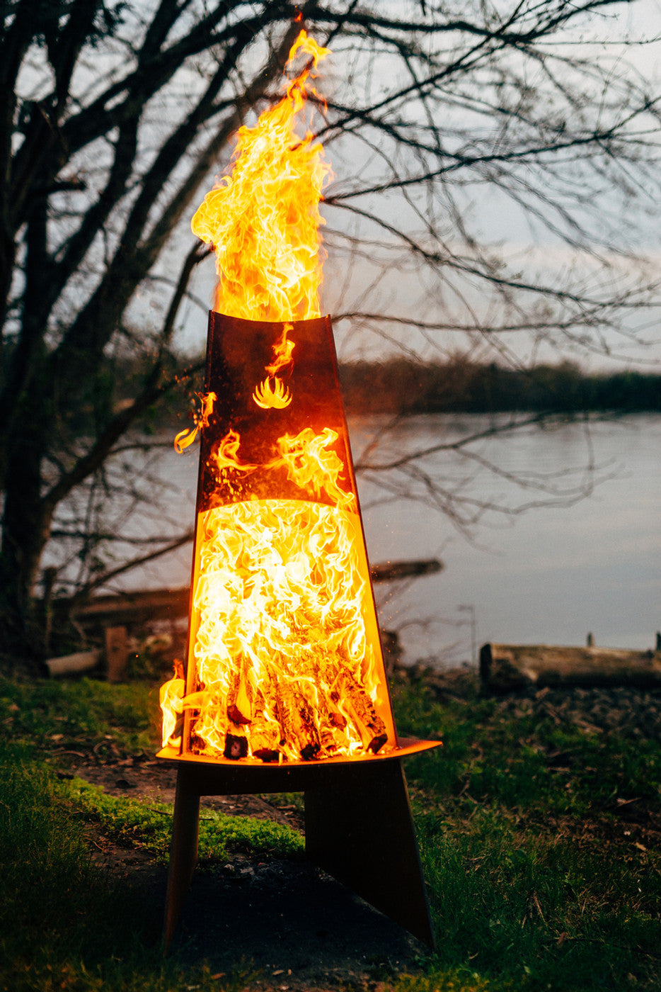 Vesuvius Fire Pit - front view